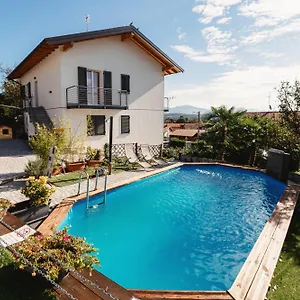 Apartment Casa Charlie, Arcisate