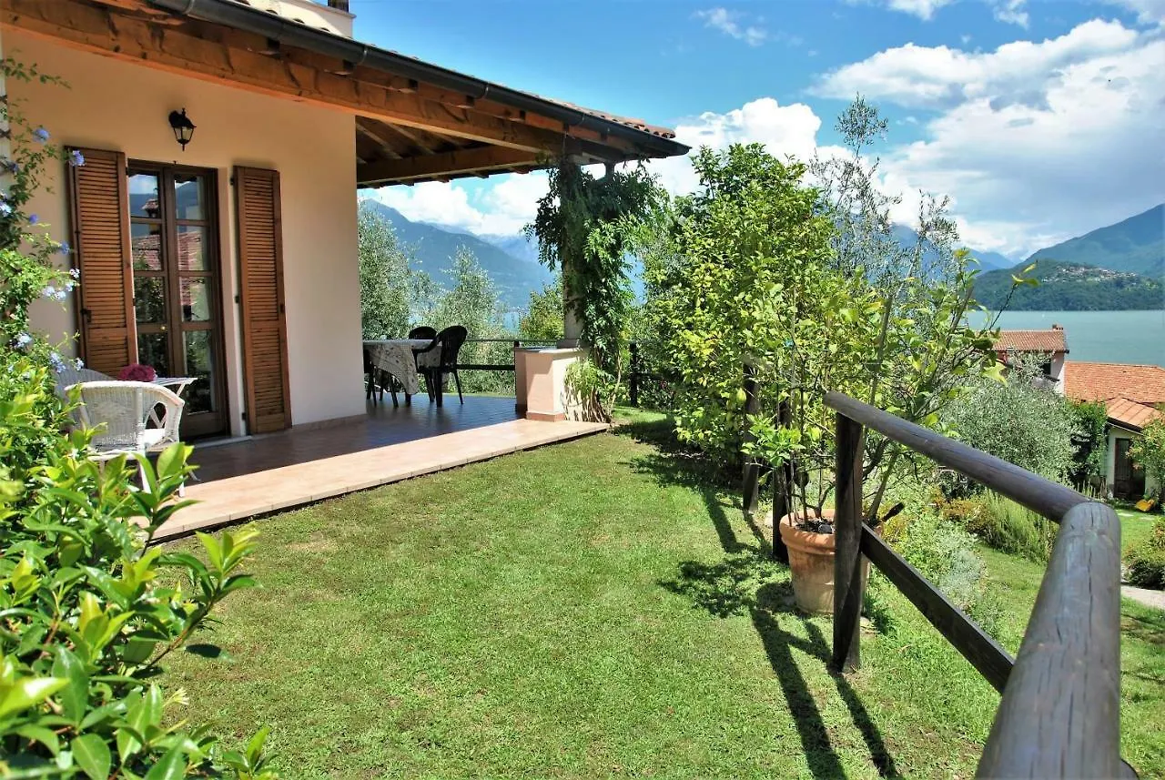 Apartment Appartamenti Il Medeghino Musso Italien
